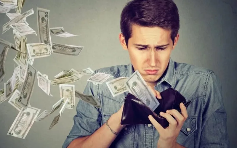 Mơ thấy được cho tiền điềm xấu hay tốt?